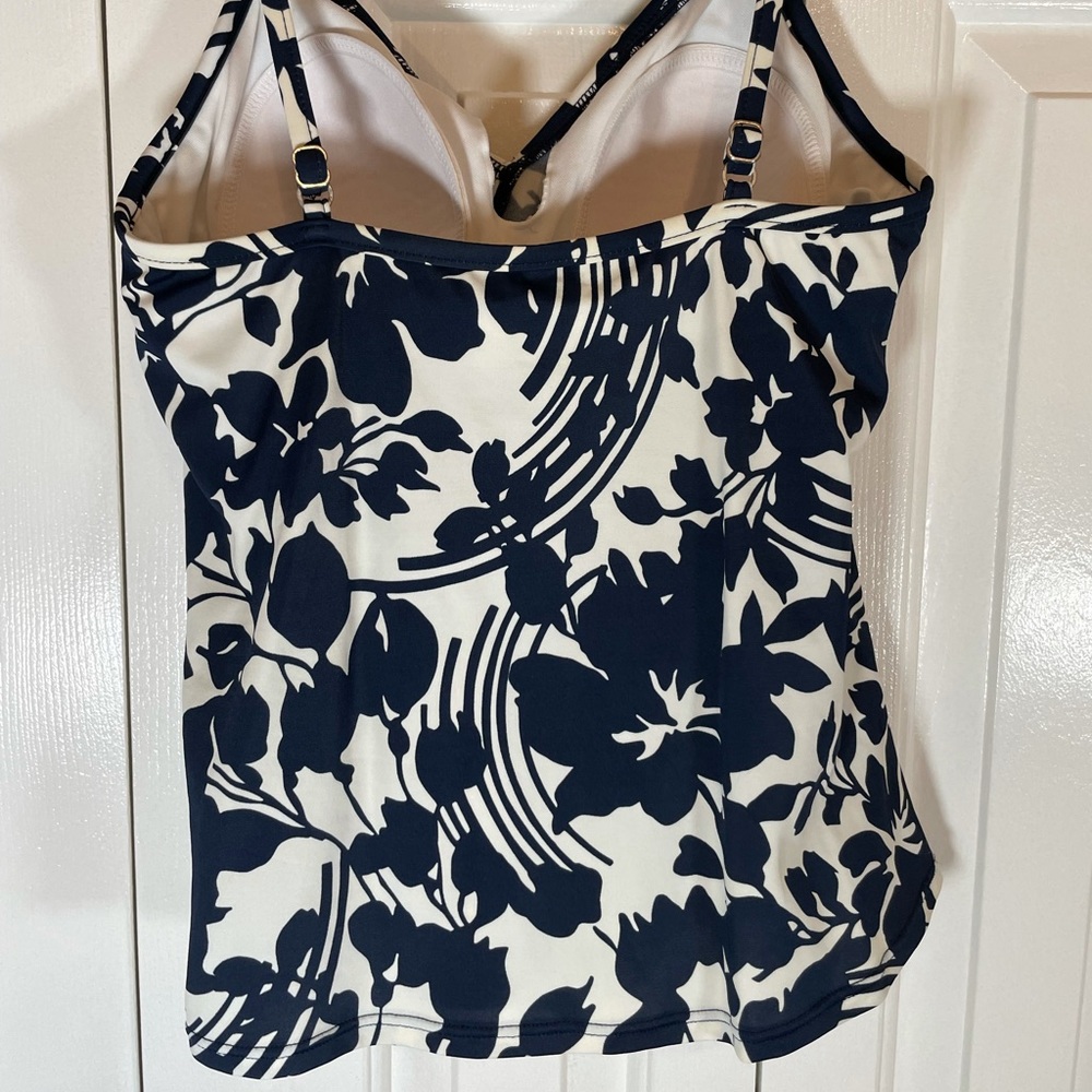 Caribbean Joe Swim Suit Top size 10 - Picture 3 of 5